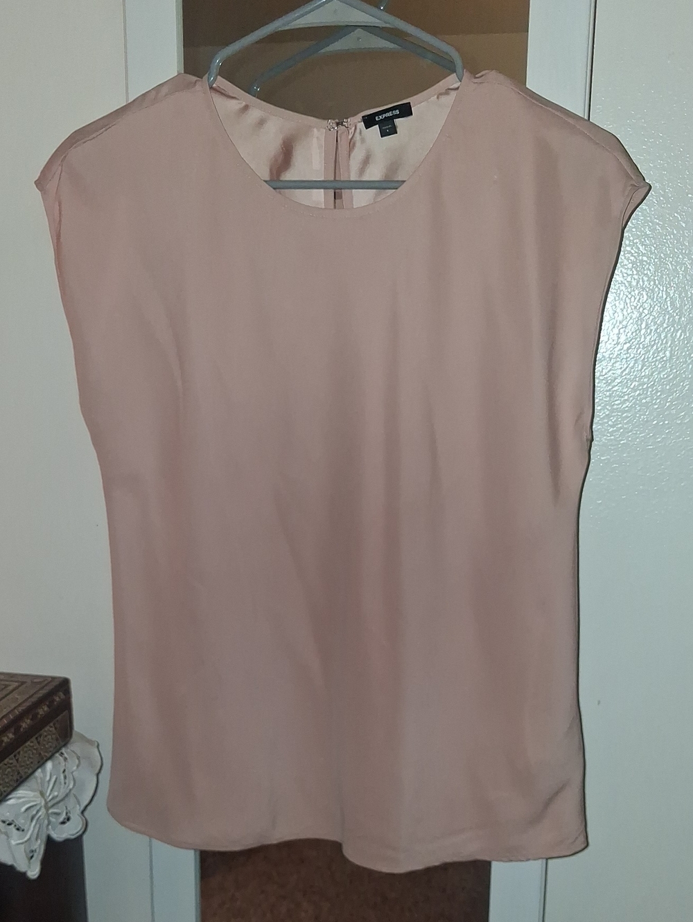 Express Women’s Blush Pink Cap-Sleeve Blouse